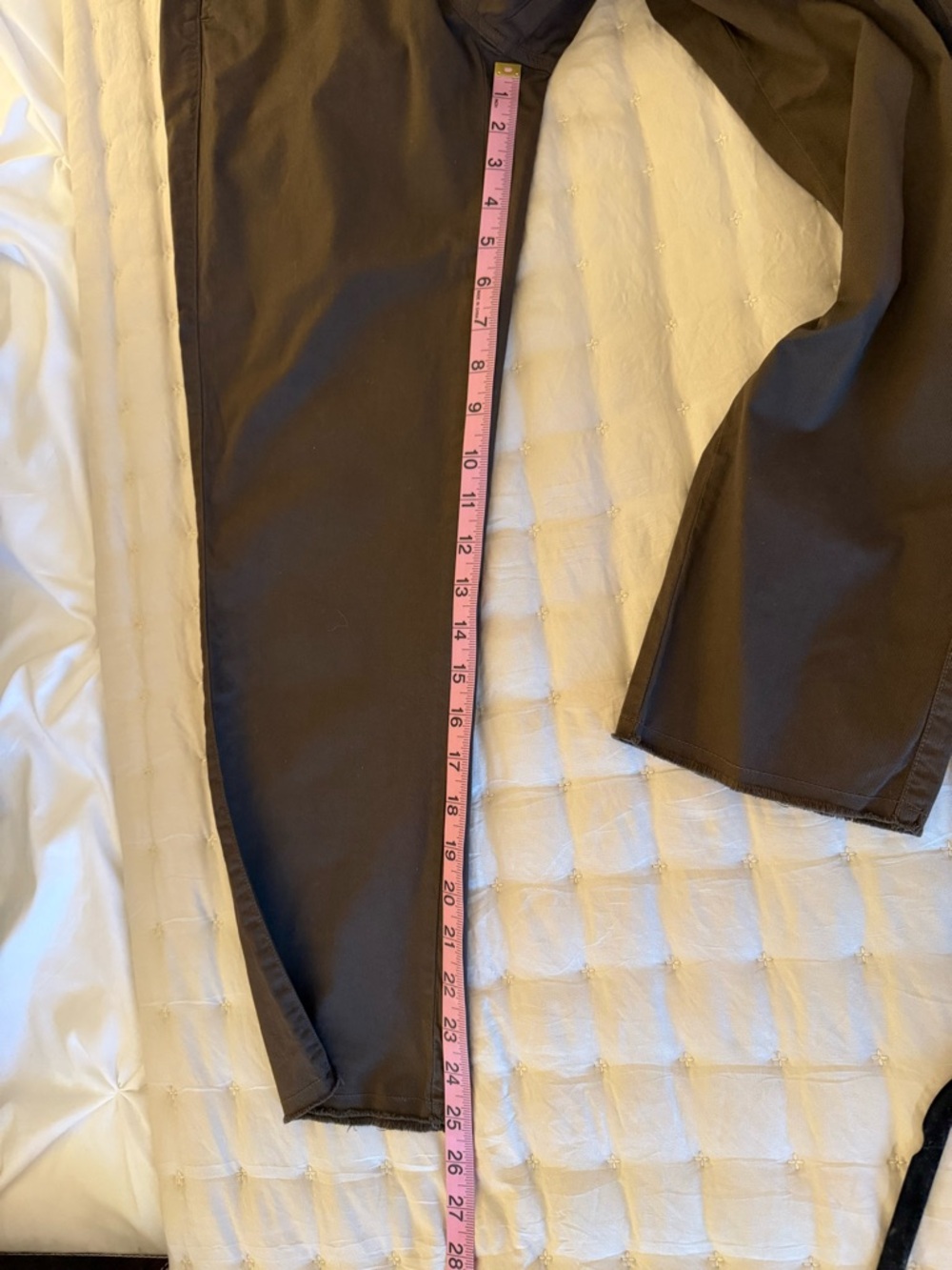 Nili Lotan | East Hampton Pant in Brown - Picture 13 of 15